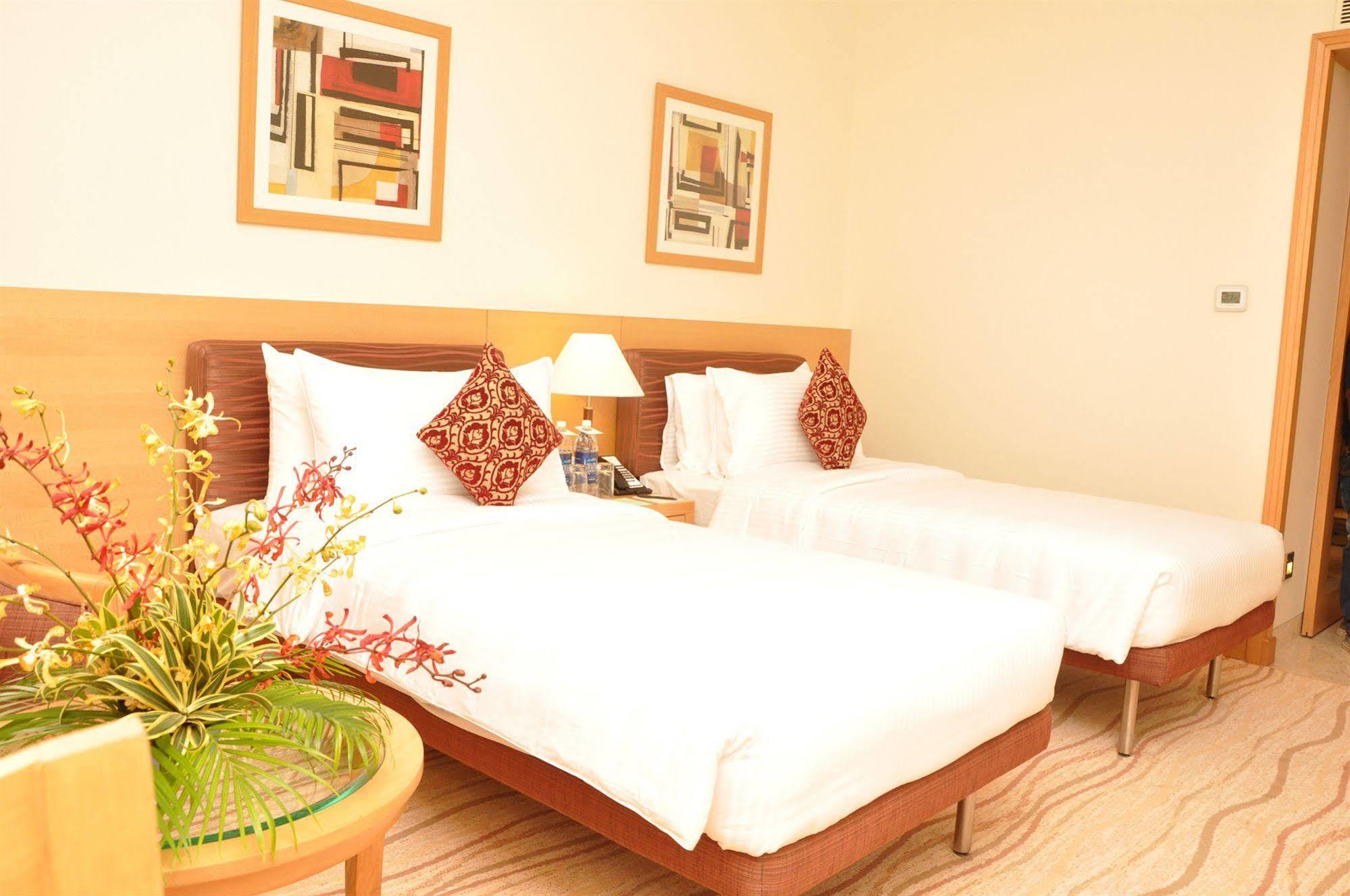 Accord Puducherry Exterior photo